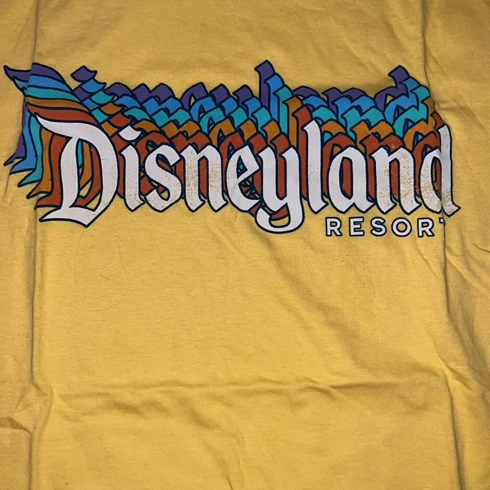 Yellow Disneyland T-shirt size small NWOT - Picture 2 of 4